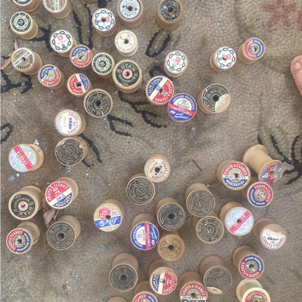 Vintage Wood Thread Spools - Picture 3 of 5